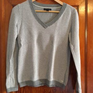 Free With Bundle: Tommy Hilfiger Sweater